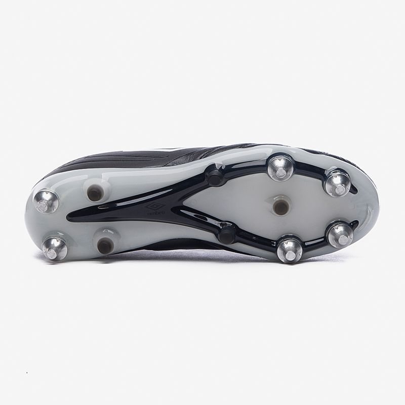 Chuteira Campo Umbro Tocco 3 Pro Sg