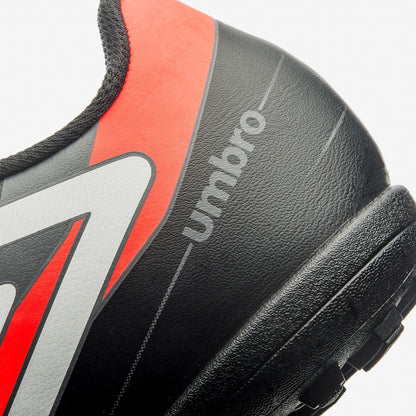 Chuteira Society Umbro Prisma+